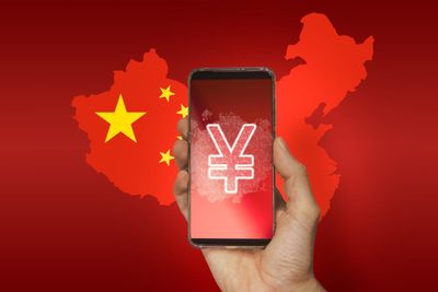 Settlement in yuan reduces trade costs