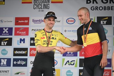 Cramps and goosebumps as Wout van Aert beaten by training partner Daan Soete at Belgian Gravel Championships