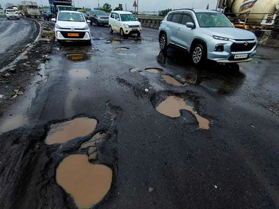 Maharashtra govt forms panel to tackle Chakan industrial belt’s infrastructure crisis