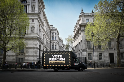 Reform UK's Foreign Benefits Ban Could Hit EU Citizens Too, With £21bn in Annual Savings Claimed