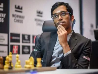 Praggnanandhaa draws with Aronian; remains joint 2nd with 3.5 pts