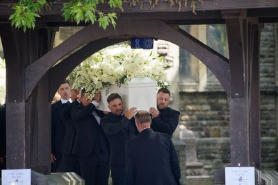 Bonnie Tyler remembered as ‘a star, but never a diva’ as thousands line streets for funeral