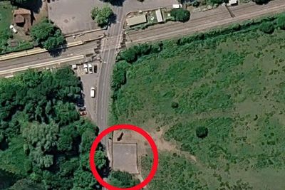 Pippa Middleton and husband told to dig up ‘unsightly’ car park after resident complaints