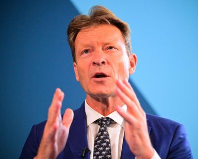 Reform’s Tice accused of misinformation after urging people to enjoy heatwaves