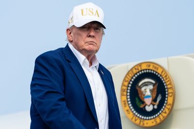 Bulletin PM briefing: Trump threatens Oman and Burnham fooled by imposter