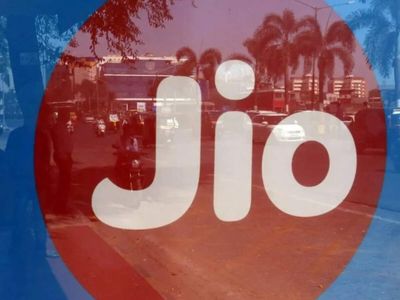 Jio to relaunch Prime membership with 1-year price guarantee after Airtel plan changes