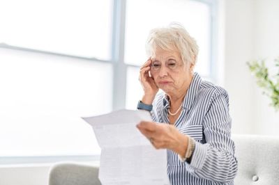 7 Bills Retirees Should Never Put on Autopilot — Even If They Use Autopay