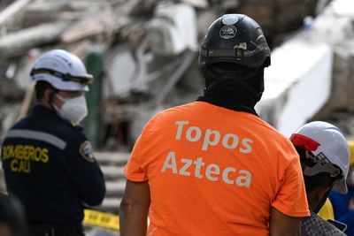 Inside the Mexico-Colombia Earthquake Rescue Brigade Dispute — Certified But Not Cleared