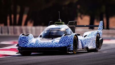 Ford's Hypercar Finally Hits The Track, And It Sounds Amazing