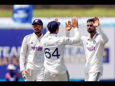 Left hooks floor Sri Lanka: Suthar and Jadeja share seven wickets to hand India a healthy 178-run lead despite Dinusha’s century