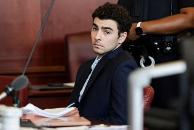 Luigi Mangione New York murder trial postponed after guilty plea in federal case