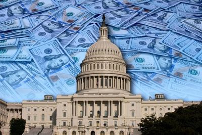 Senator Worth Reported $100M+ Discloses Trades in 5 Private Companies