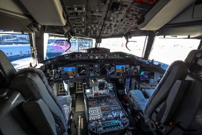 Flight crews face greater cancer risk from radiation than nuclear scientists, study shows