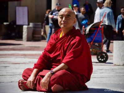 Scientists scanned this man's brain and found something extraordinary. These tiny habits made him regarded as 'world's happiest man'
