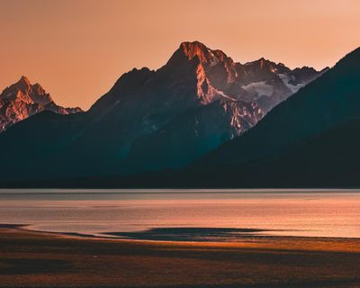 Sunrise by Téa Obreht review – secrets and myths in the American west