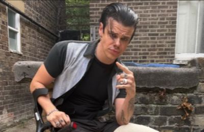 Yungblud vows to press on with European festival dates after breaking his leg in motorcycle crash