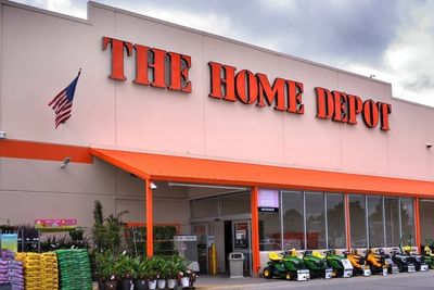 Home Depot Customers Make Fewer Trips but Spend More
