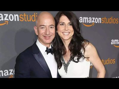 Jeff Bezos’ ex-wife MacKenzie Scott once received a $1,000 gift from her roommate to stay in college. She has now donated $26.2 billion in five years