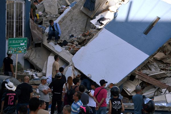 Venezuelan Family Escapes Devastating Earthquakes, Only to Meet Another in Colombia Seven Weeks Later