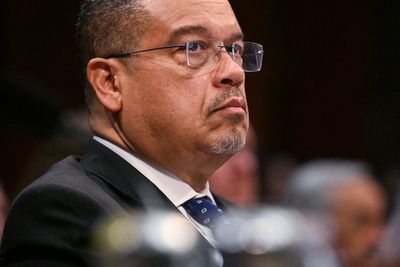 Minnesota AG sues Texas governor to force extradition of ICE agent
