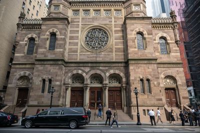 Man accused of attacking duo at New York City synagogue charged with federal hate crimes