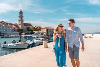 The Medicare Travel Readiness Quiz: What’s Covered at Home and Abroad?
