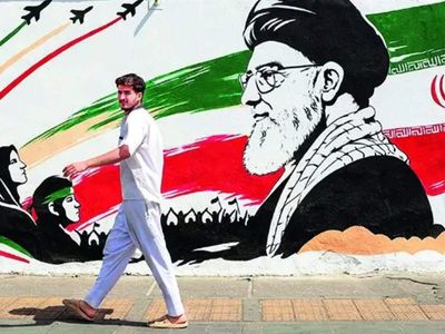 UAE halts all trade, commercial exchanges and financial transactions with Iran until further notice