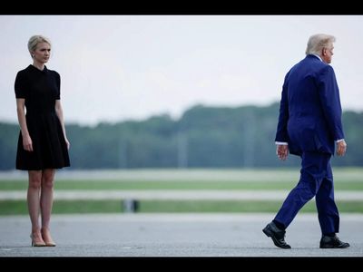 Who is Natalie Harp who wrote 'you're all that matters to me' for Trump: US President’s ‘human printer’ at the centre of a new sexism and relationship row