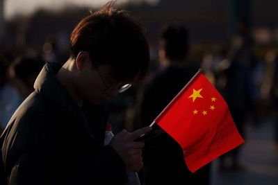 Global Market: Chinese stocks slide as semiconductor and robotics shares tumble
