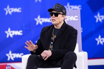 Elon Musk Says ‘AI Will Do It’ After Anthropic CEO Dario Amodei Says AI Industry Must ‘Actually’ Cure Cancer to Win Public Trust