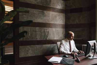 New data from BCG shows why the CEOs best at running companies are often the worst at leaving them