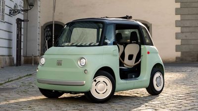 Fiat Topolino Is The Tiny EV Golf Courses Suddenly Want