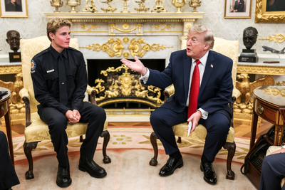 Trump Holds 'Dementia' Cheat Sheet Once Used by MAGAs To Attack Biden, Sparking Hypocrisy Claims