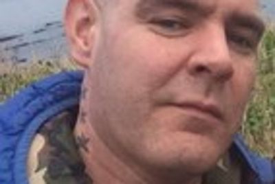 Police launch double murder investigation after two men found dead in Glasgow flat
