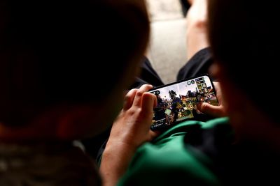 Roblox commits to privacy overhaul after eSafety discovers adults can contact children via gaming platform