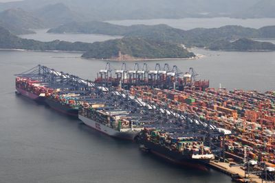 Is the US actually too chicken to take on China for trade?