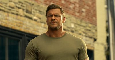 Alan Ritchson’s Shirtless Moment Sets The Internet Ablaze As Fans Mock Predictable Trend: “Every Season”