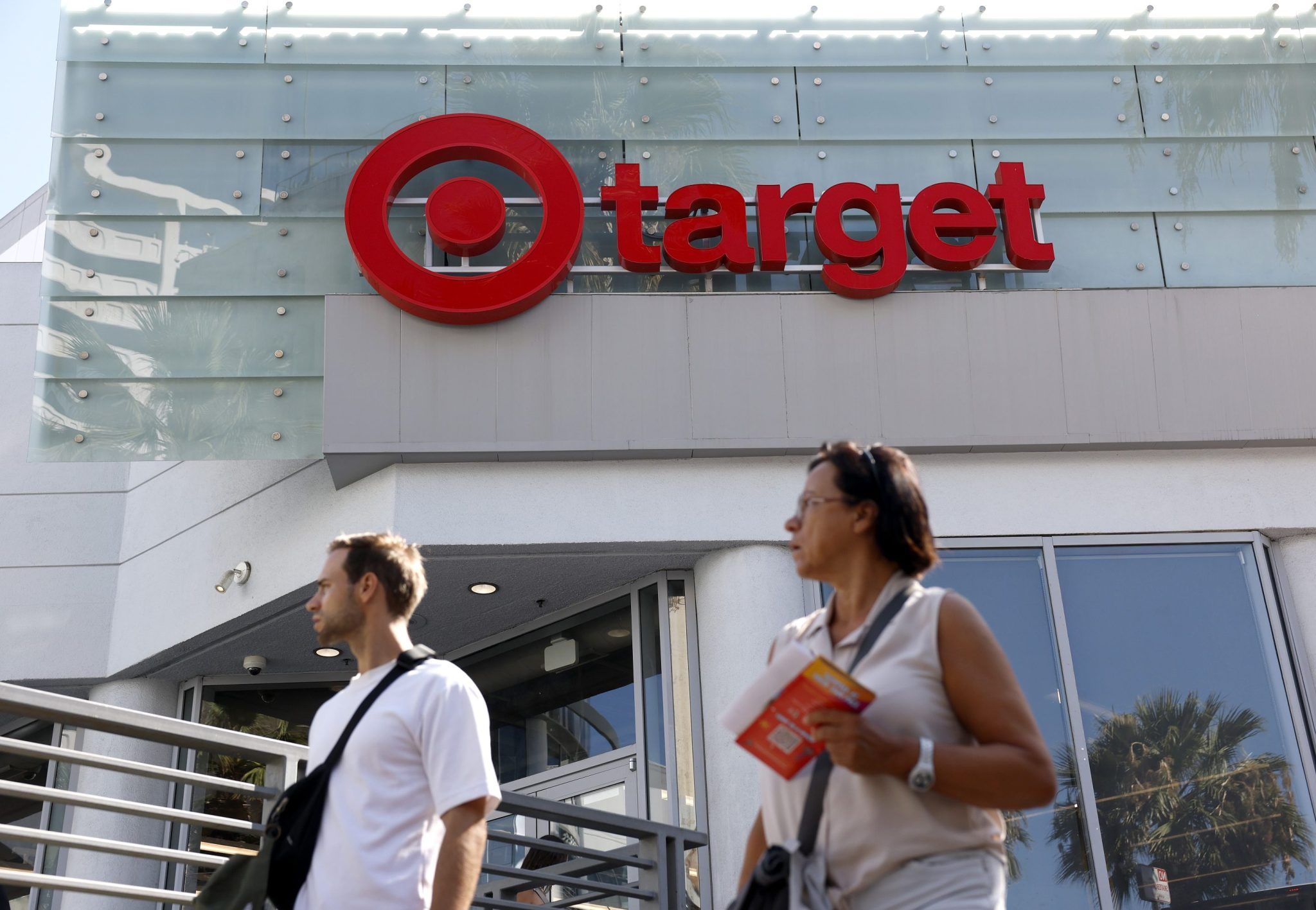 Photo: inkl.com Fortune 500 Tariff Refunds: Will Consumers Get Any Money Back?