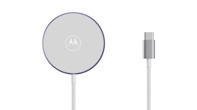 Motorola's magnetic charger leaks, and it's exactly what Android needed