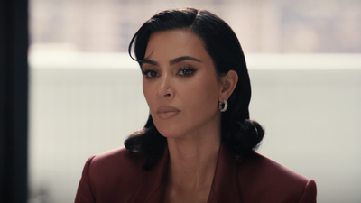 Kim Kardashian Shared New Pics With Lewis Hamilton (But It's Her Belly Chain That Truly Stands Out)