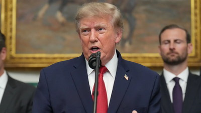 Granite, grass and a helipad: Trump shows off his White House construction projects