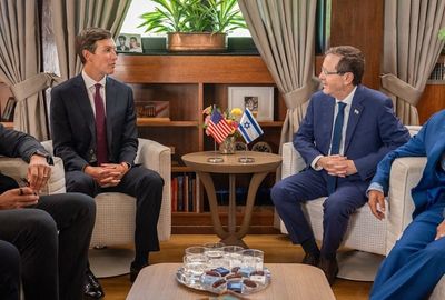 Jared Kushner cosplays Henry Kissinger