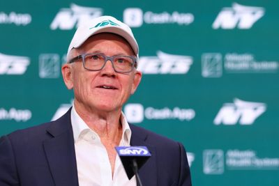 US billionaire Woody Johnson acquires minor Aston Martin F1 stake