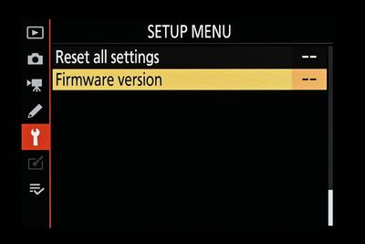 New Nikon firmware “unfreezes” the Coolpix P1000 bridge camera and bolsters the Nikon Z5 II's practicality