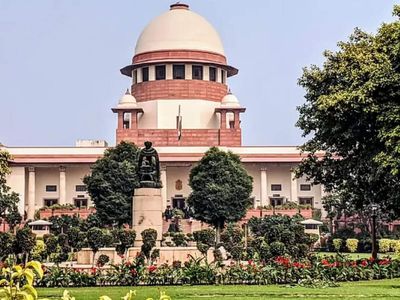 Supreme Court dismisses Reliance Communications, lenders' petitions against bank guarantee invocation