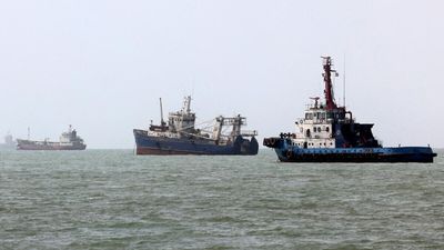 Middle East live: Hormuz shipping traffic falls as Iran-US talks stall