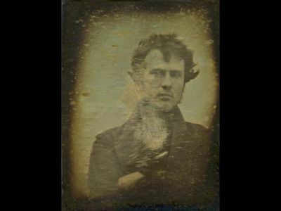 A lamp maker from Philadelphia sat motionless for 15 minutes in front of a homemade camera built with opera glass and copper in 1839; his picture became the first ‘selfie’ ever taken
