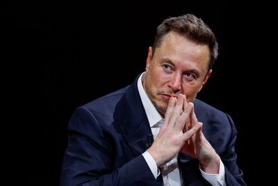Ukraine wants Elon Musk’s approval to tackle Russia’s ballistic missile launchers