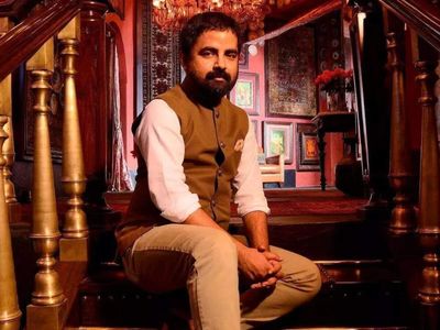 AI can never take over human relationships, craft: Sabyasachi Mukherjee
