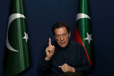 Jailed Pakistani Ex-PM Imran Khan Rushed to Hospital as Supporters Shower Convoy With Flower Petals